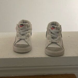 Nike infant shoes